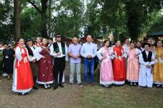 IMG 3bd8f60b056761f9475837576eca9729 V